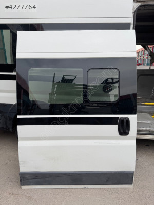 PEUGEOT BOXER SAĞ SÜRGÜ KAPI DİĞER BOXER PARÇALARI