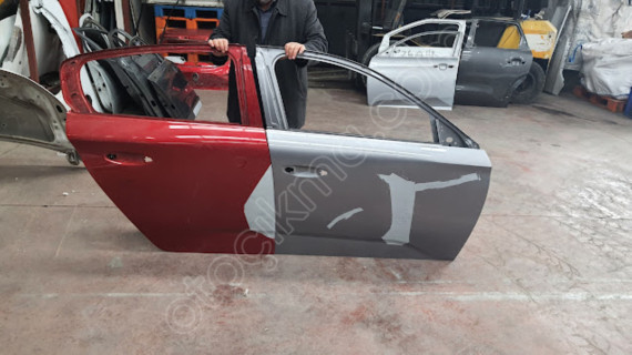 peugeot 308  sağ  arka ön kapı sefalılar oto cıkma