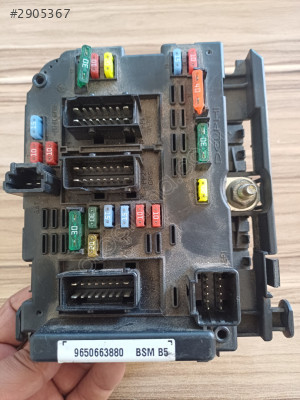 Bsm b5 sigorta tablası çıkma orjinal delphi