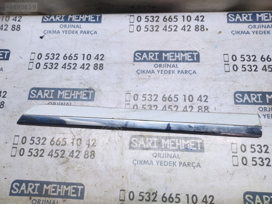 ÇIKMA VW PASSAT B8 SOL ARKA KAPI BANDI ÇITASI