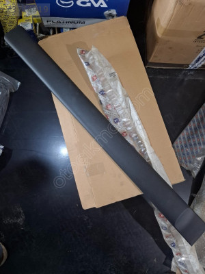 Peugeot partner 2 ön kapı çıta sol 8545H3 8545.H3
