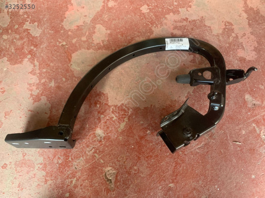 AUDI A3 S3 RS3 BAGAJ KAPAĞI MENTEŞESİ 8V5827301C