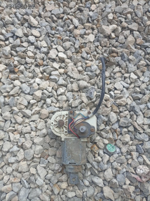 Tofaş Kartal arka silecek motoru