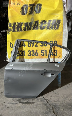 BMW 1 SERİSİ E87 SOL ARKA KAPI