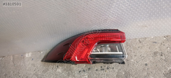 Toyoto Corolla sol arka stop