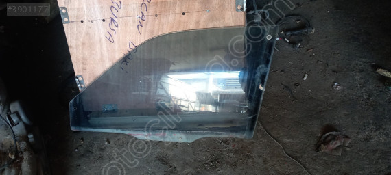Çıkma mazda 626 sol ön kapı camı