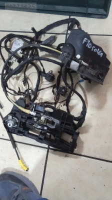 BMW F10 SOL ÖN KAPI KİLİDİ