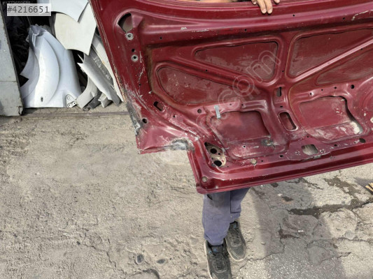 Toyota coralla 101 bağaj