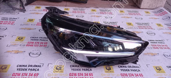 OPEL CORSA F 2019-2021 SAĞ FAR ÇIKMA SÖKME YEDEK PARÇA