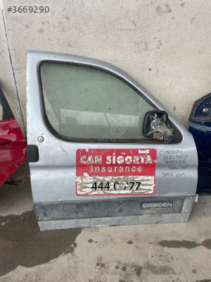PEUGEOT PARTNER SAĞ ÖN KAPI ÇIKMA ORJİNAL