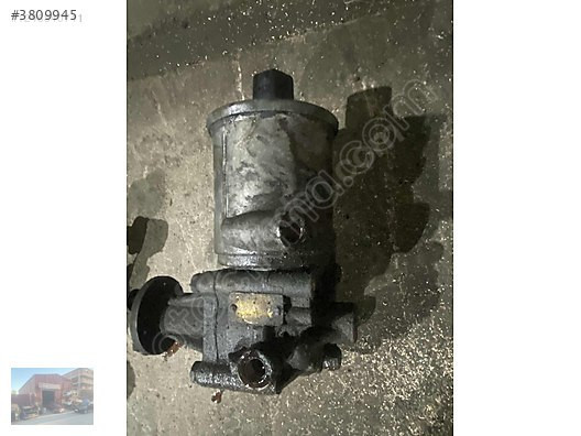 MERCEDES M102 MOTOR ORJİNAL DİREKSİYON POMPASI