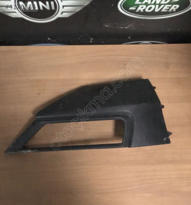 5NA853210A VW TİGUAN SAĞ SİS ÇERÇEVESİ