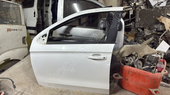 2018 Peugeot 301 sol ön kapı 35.000