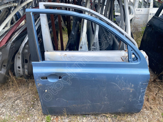 Nissan micra sağ ön kapı