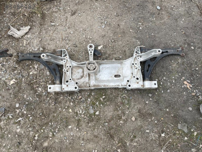VW JETTA MOTOR TRAVERS ORJİNAL ÇIKMA