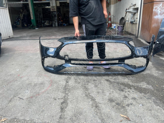 2021/2024 MERCEDES C SERİSİ W206 KASA SİYAH ÖN TAMPON ORJINAL