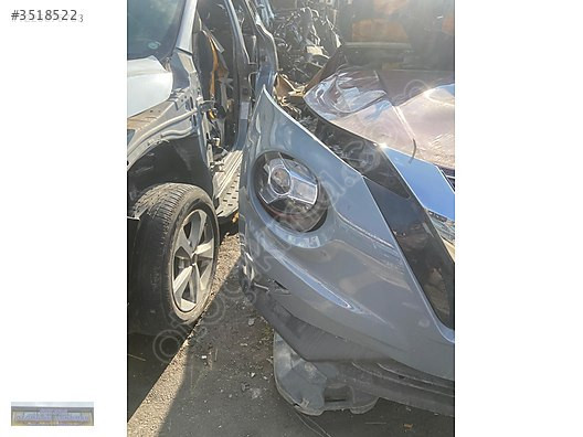 Nissan Juke Sağ Far