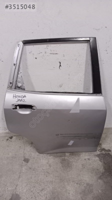 Honda jazz sag arka kapi
