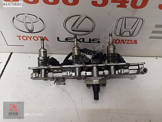TOYOTA COROLLA 1.5 ENJEKTÖR TAKIMI ORJİNAL ÇIKMA YEDEK PARÇA
