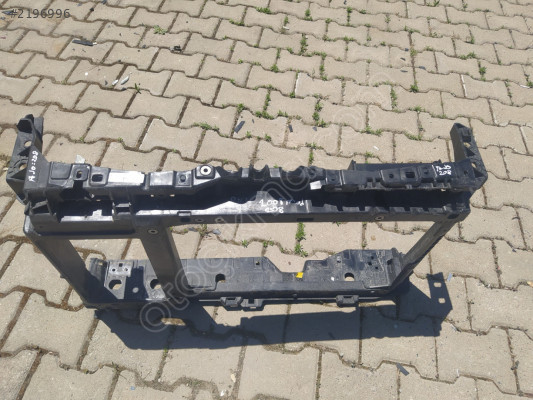 2007 2010 Peugeot 208  ön panel