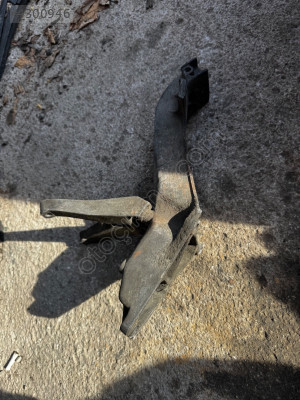 Bmw E36 M43 Motor Kulağı Takozu Oem