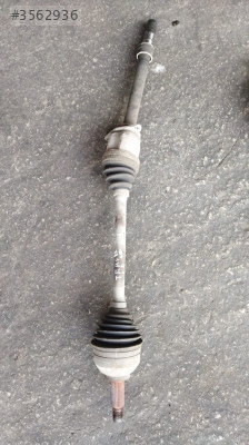 RENAULT TRAFİC 2.0 SAĞ AKS