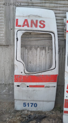 Mercedes sprinter çıkma sağ arka bagaj kapağı