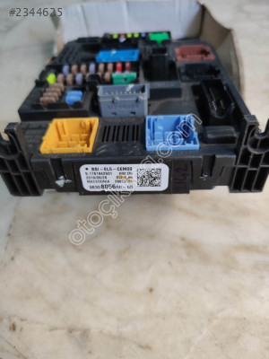Citroen C3 C4 C5 BSI Beyni Sigorta Kutusu 9830805680 BSI-EL5