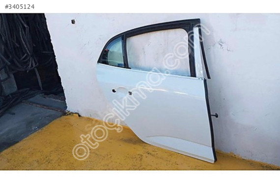 Renault Megane 4 kapı sağ arka