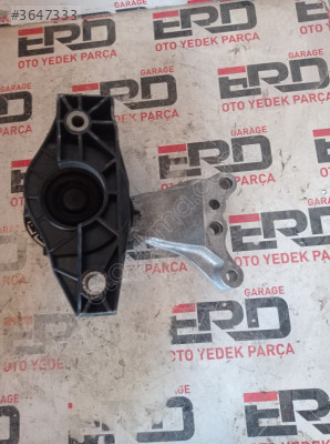 PEUGEOT 208 MOTOR KULAĞI TAKOZU ORJİNAL  CMP243243