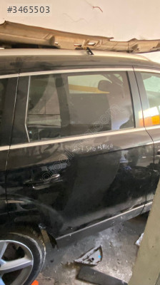 AUDİ Q7 SAĞ ARKA KAPI ÇIKMA