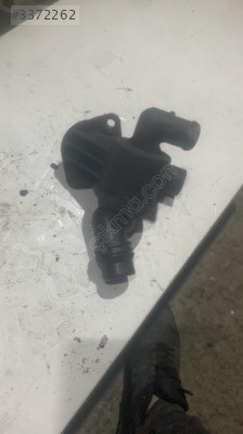 03L121111 audi a4 a5 a6 Q5 termostat kütüğü