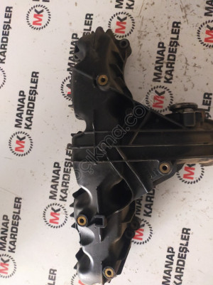 AUDİ A6 EMME MANİFOLDU 03L129711AF 03L129711BA