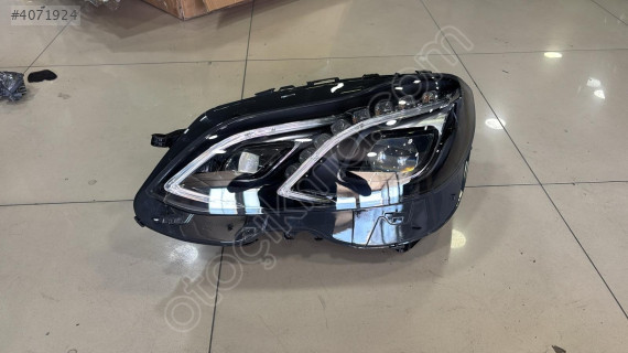 MERCEDES E SERİ W212 MAKYAJLI SOL FAR