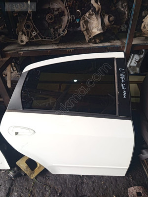 FİAT LİŞNEA SAĞ ARKA KAPI KONUK OTO