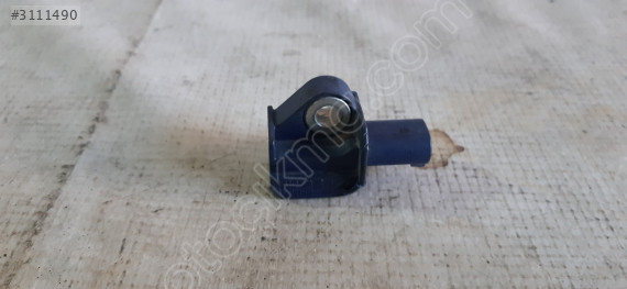 Mercedes E 212 DARBE SENSÖRÜ A2128204826