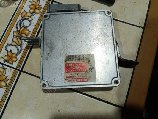Toyota Corona motor beyni otomatik orijinal çıkma