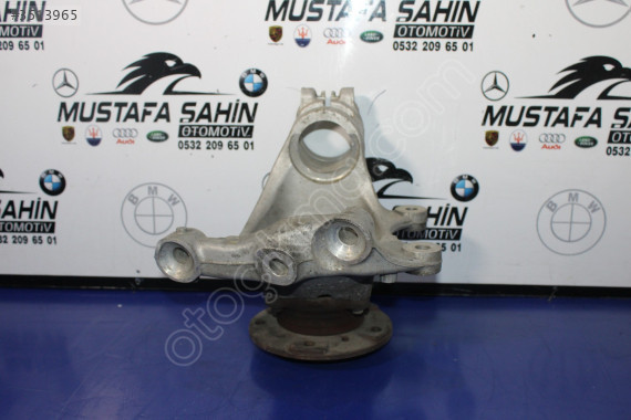 BMW M SERİ E92 M3 SAG ÖN TAŞIYICI