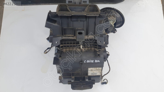 citroen c-elysee 2014 1.6 kalorifer kutusu/kazanı (son fiyat)