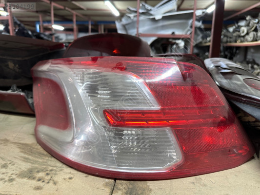 Peugeot 301 sol arka stop