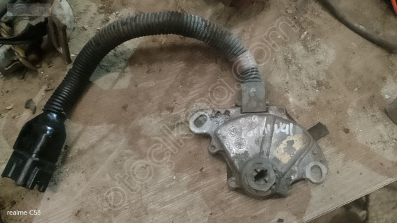 2.9 CARNİVAL OTOMATİK VİTES SARTELİ