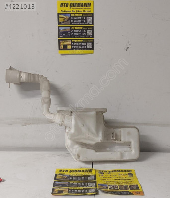 VOLKSWAGEN GOLF 8- AUDİ A3-SEAT LEON 21-23 SİLECEK SU DEPOSU 