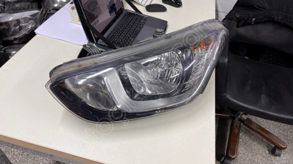 HYUNDAİ İ10 SOL ÖN FAR ORJİNAL ÇIKMA