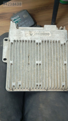 RENAULT CLİO MOTOR BEYNİ 7700107694