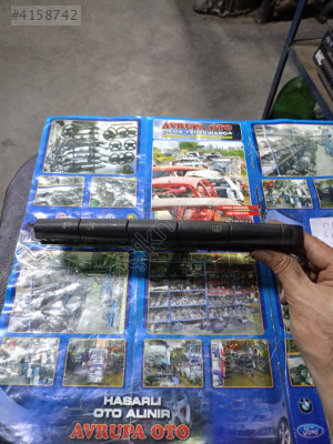 Maria Brava ön arka sis lambaları düğme takımı