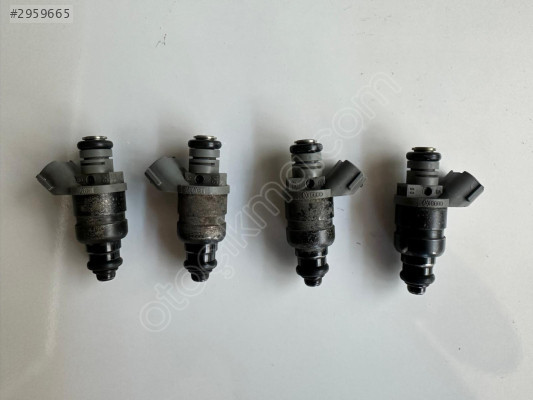 Çıkma Enjektör VW 1.6 BSE Jetta Passat Golf 06A906031BT
