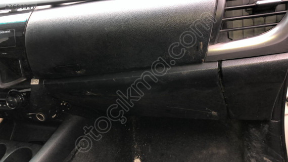 TOYOTA HİLUX 2020-2023 ALT ÜST TORPİDO SET