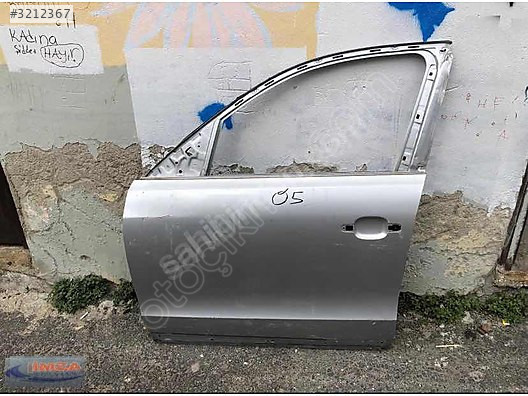 AUDI Q5 SOL ÖN KAPI ÇIKMA ORİJİNAL