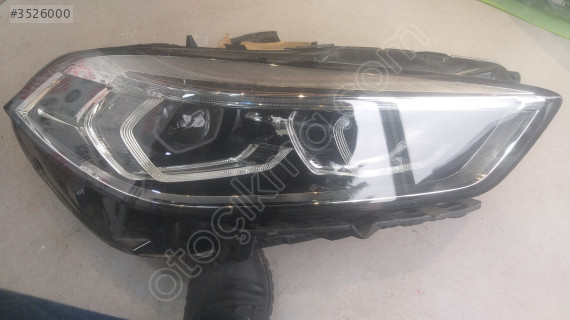 BMW 1.16 sağ far