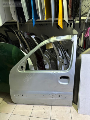 KANGOO ÇİFT SÜRGÜLÜ SOL ÖN KAPI ORJİNAL ÇIKMA